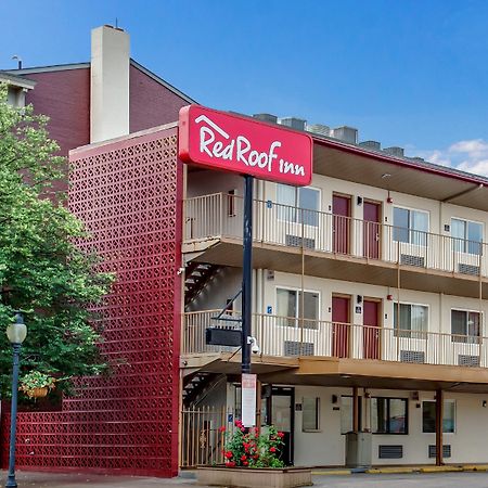 Red Roof Inn York Downtown Exterior photo